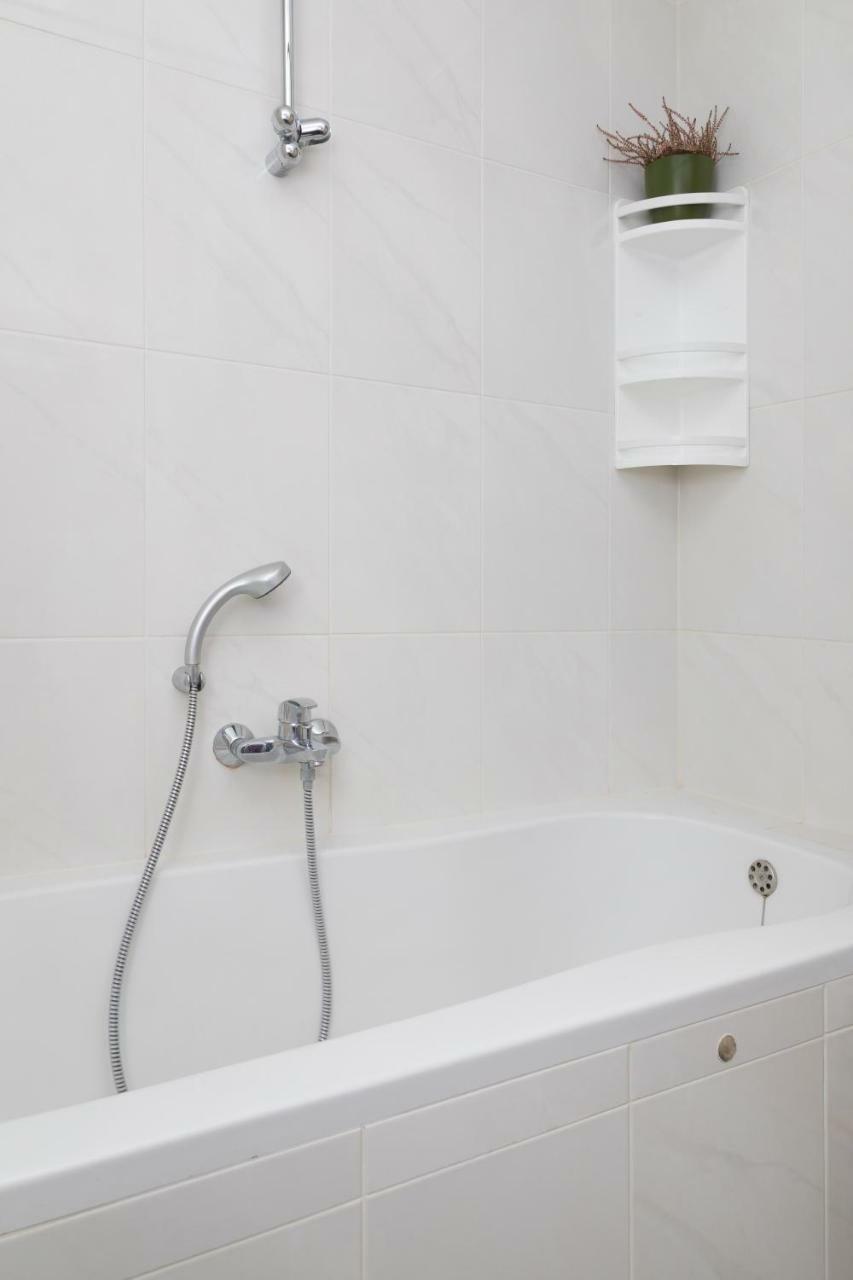 Cute And Sunny Studio In Zagreb With Balcony & Free Parking Bagian luar foto
