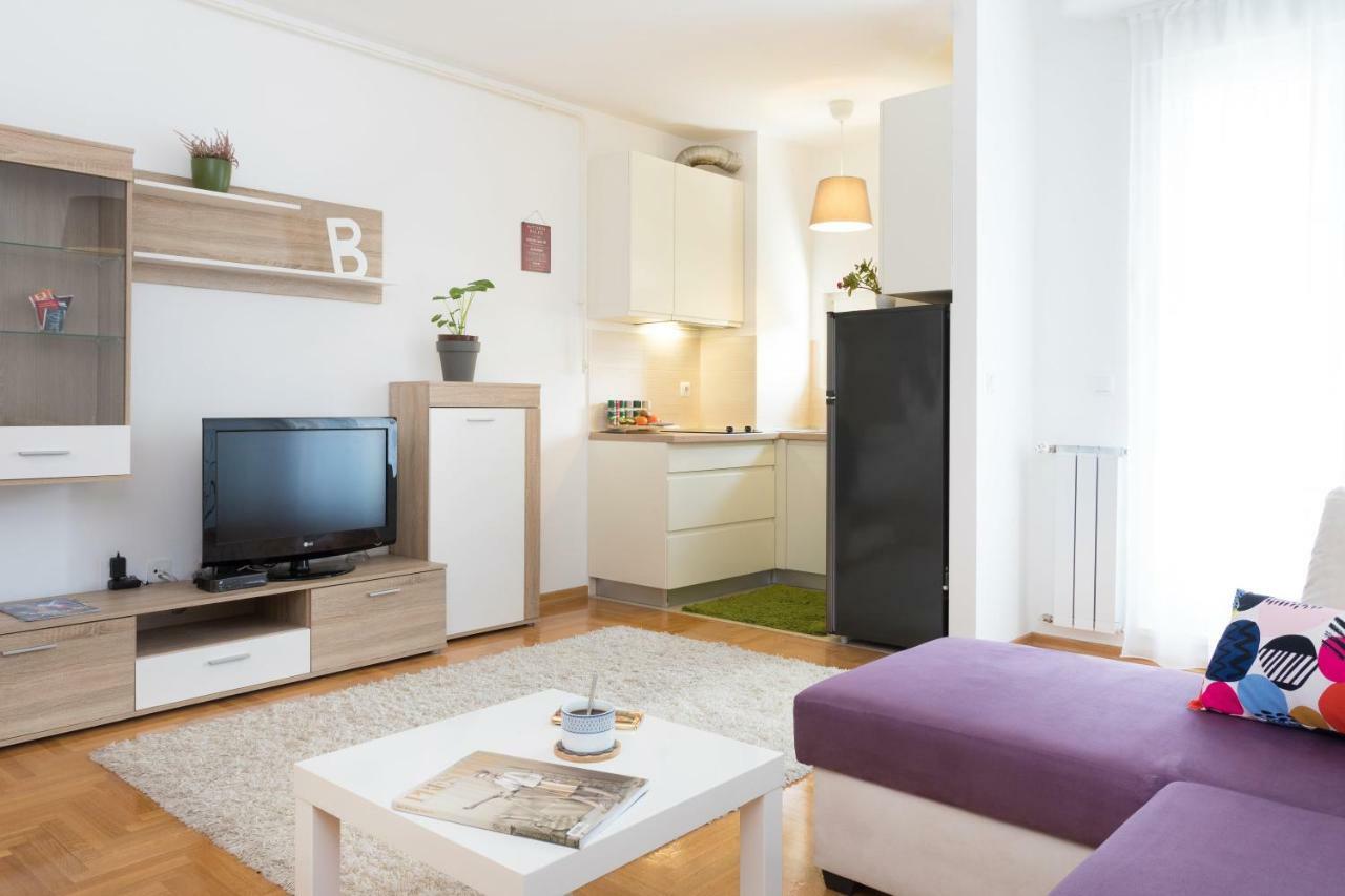 Cute And Sunny Studio In Zagreb With Balcony & Free Parking Bagian luar foto