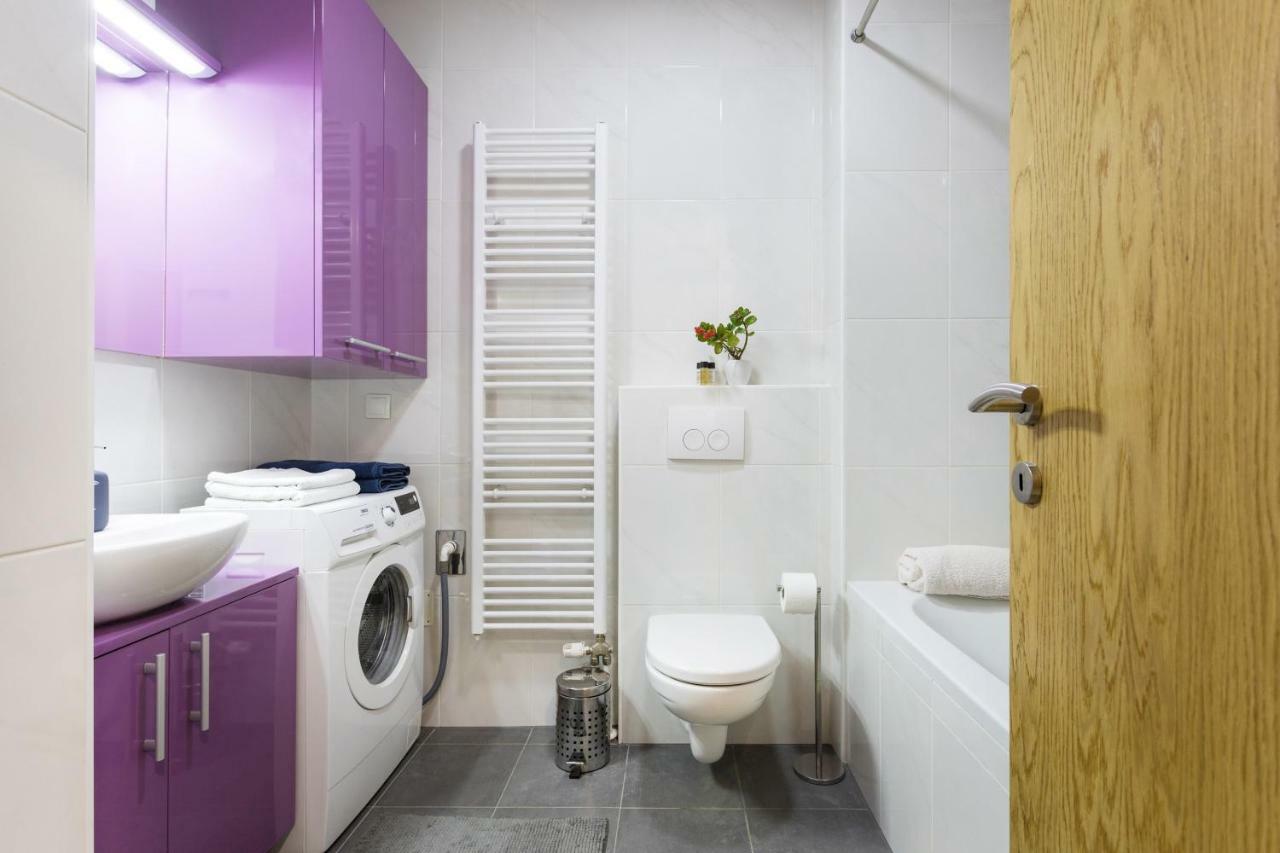 Cute And Sunny Studio In Zagreb With Balcony & Free Parking Bagian luar foto